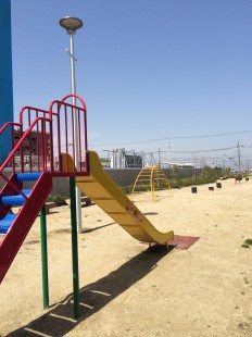 滑り台 (1)